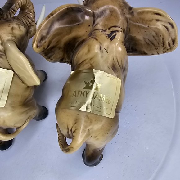 Vintage Lefton Elephant Figurine Set H2674 Trunk Up Lucky Gulfgate *FLAWS* - Picture 6 of 11